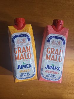 Jugo Jumex Gran malo $4dlls  cada uno