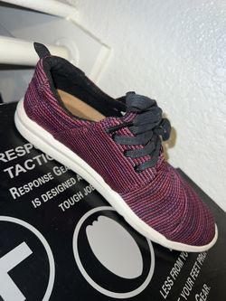 Toms