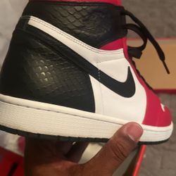 Jordan 1 Red Black Snakeskin White 