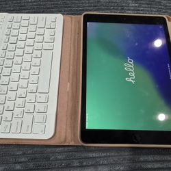 Apple Ipad A2197 Tablet Computer