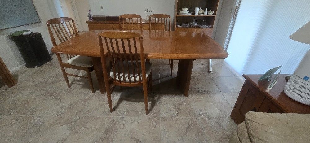 MCM DINING TABLE