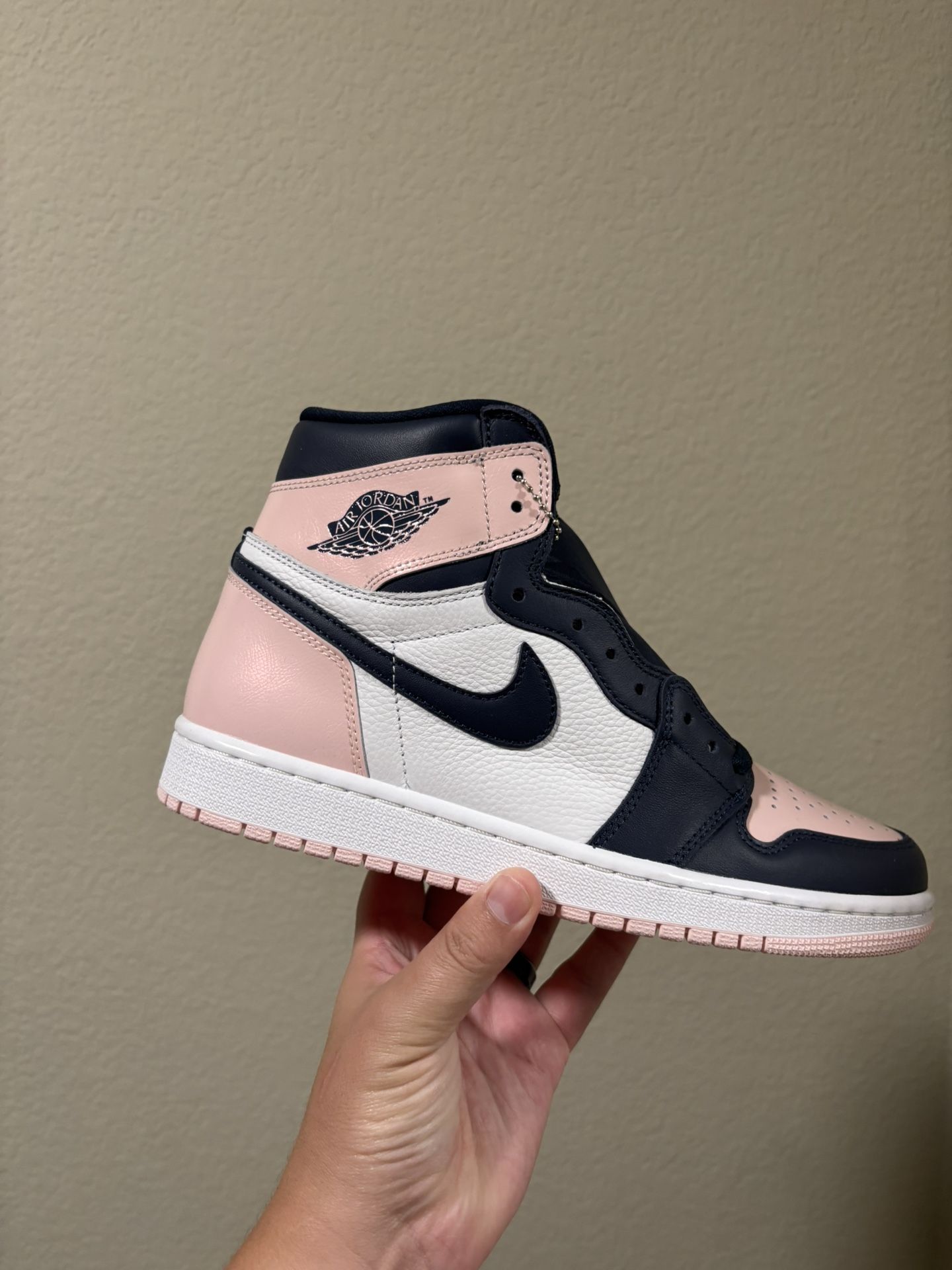 Jordan Retro 1 High Bubble Gum