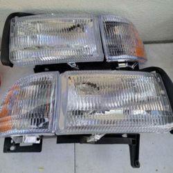 94-01 Ram Headlights Faros Micas Calaveras Focos