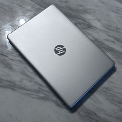 HP Laptop 15-dw0xxx – Hardly Used, Core i3, 8GB RAM