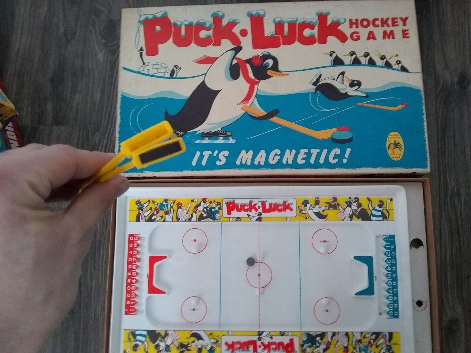 Puck Luck Magnetic Hockey