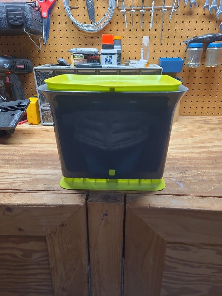 Full Circle kitchen scrap bin for composting