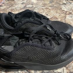 Kids Nike Tennis Shoes Size 1.5