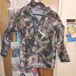 Cabela's Instinct Barrier GorTex Jacket For Men -Small 