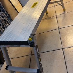 Gorilla Ladders 4 ft. x 12 in. x 20 in. Aluminum Slim-Fold Work Platform