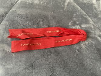 Louis Vuitton Holiday Ribbon 