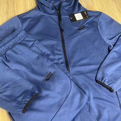 Blue Men Nike Tech