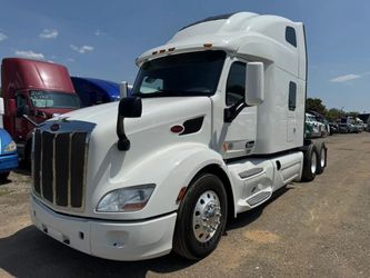 2022 Peterbilt 579