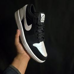 Jordan 1 Low Diamond