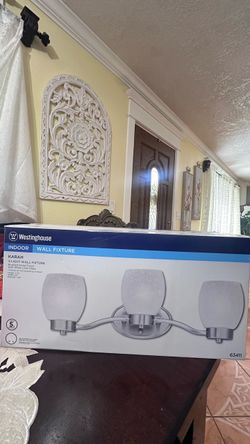 Westinghouse Karah 3-Light Indoor Wall Fixture