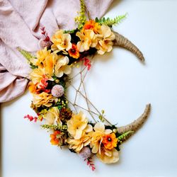 Crescent Moon Wreath Door / Door Hangers 