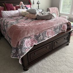 Queen Bedroom Set Five Piece Sleigh Style From Ashley Furniture