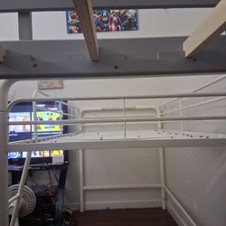 Loft Twin Bed 