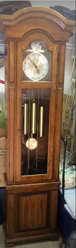 beautiful Ridgeway weight driven grandfather clock westminster chime