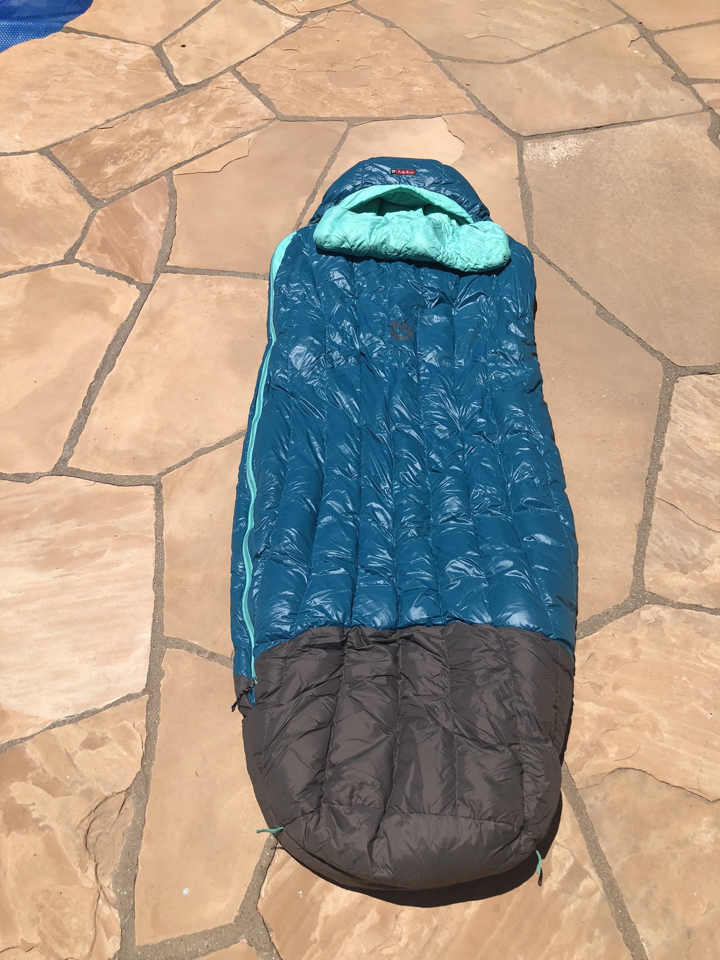 Nemo Sleeping Bag: Like New! 
