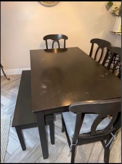 Dinning Table