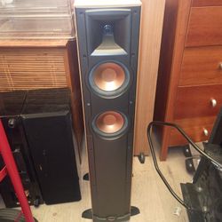 Klipsch Audio Tower