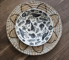 Stoneware Dish and Straw Charger