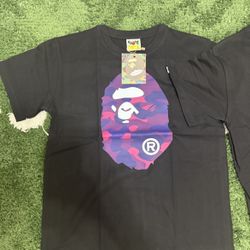 🔥 Bape A Bathing Ape Camo Ape Head Tee – Black/Purple Graphic (Size M)