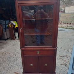 Vintage Corner Curio