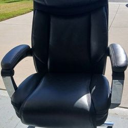 Swivel Chair