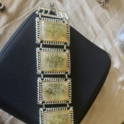 Vintage Lucite bracelet