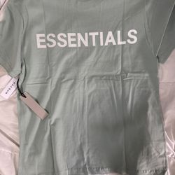 Essential Shirt Large