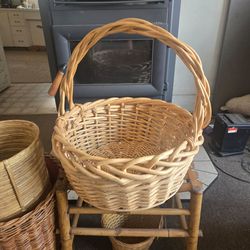 Large Circle wicker basket