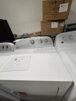 Whirlpool gas Dryer White