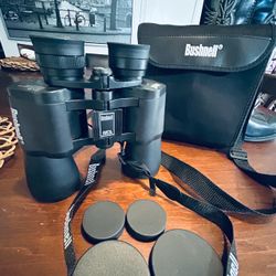 BUSHNELL Pacifica 20x50 Binoculars 168ft at 1000 YDS. 56M at 1000M FIELD 3.2° with Soft Case & Strap