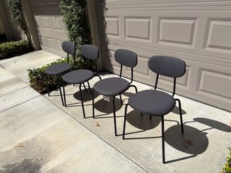 Ikea stackable dining chairs (4)