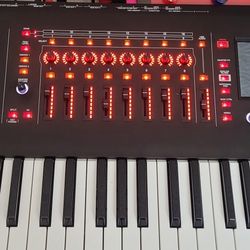 Roland Fantom EX SYNTHESIZER   76 Key 