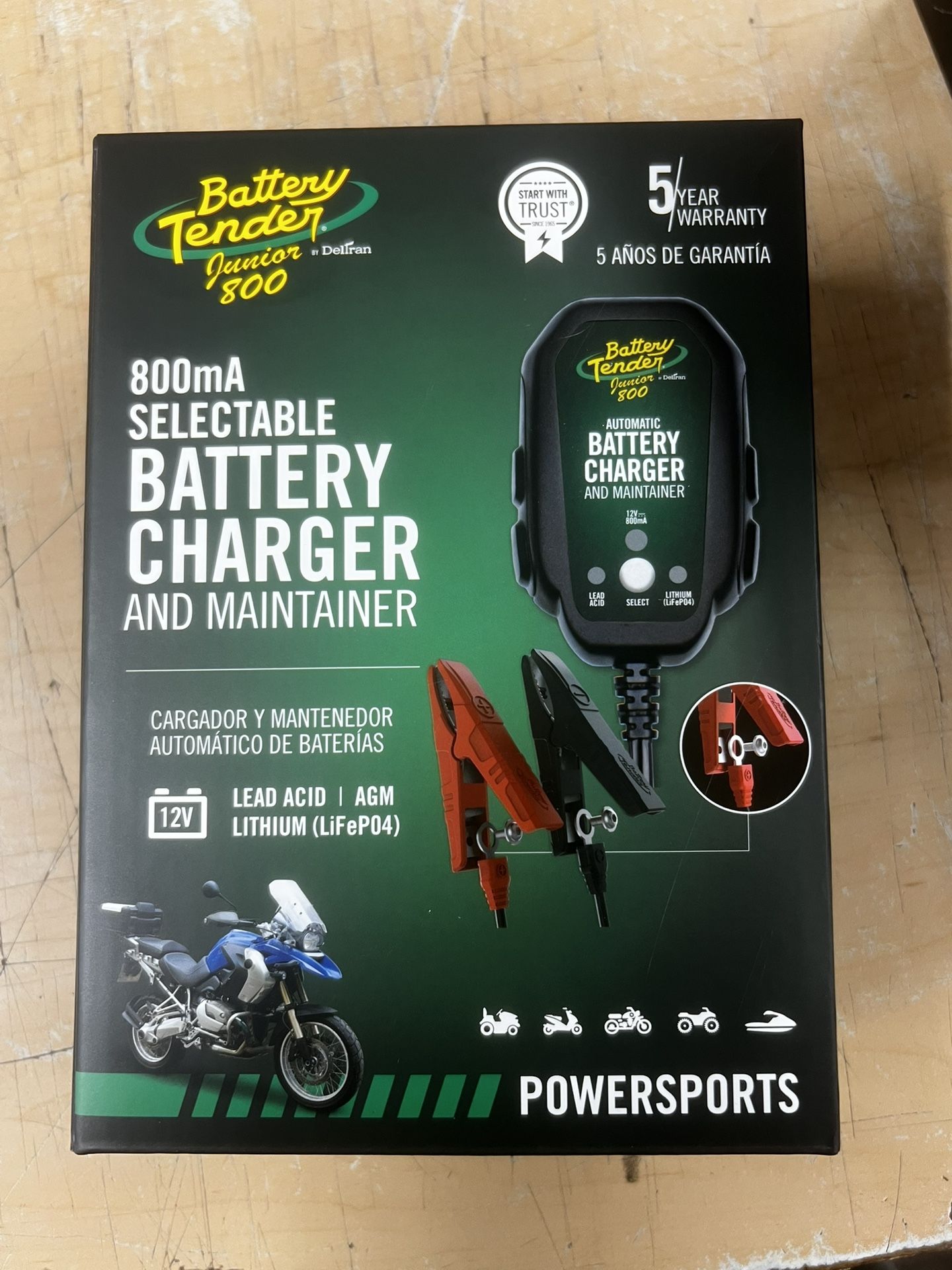 BATTERY TENDER 800mA SELECTABLE BATTERY CHARGER & MAINTAINER