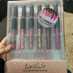 12pc Lip set with storage