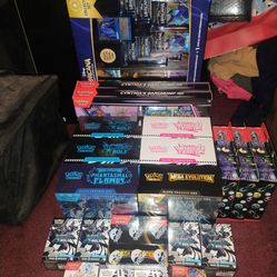 sealed pokemon/lorcana and pokemon singles lot