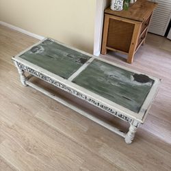 Beautiful Vintage Coffee Table 