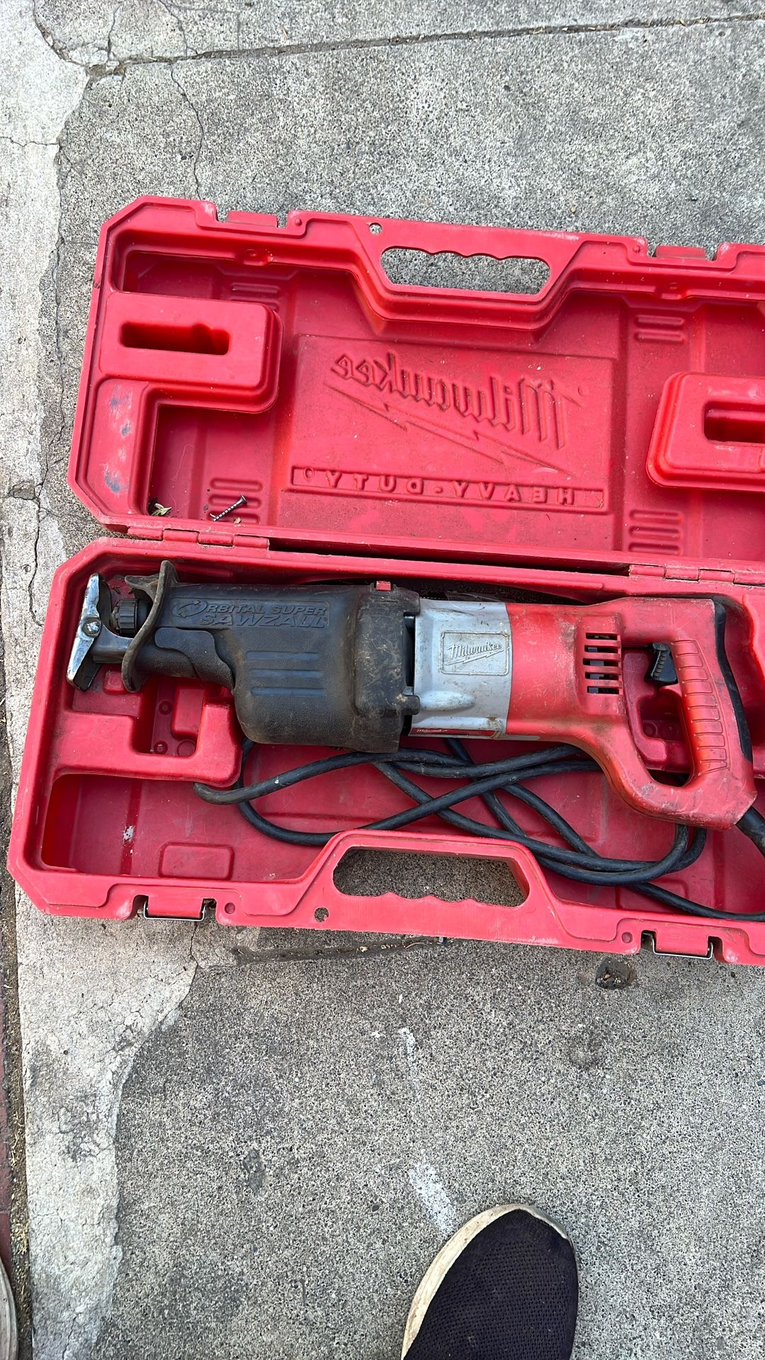 Saw Saw