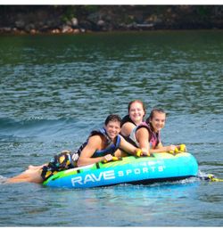 Towable raft for boat