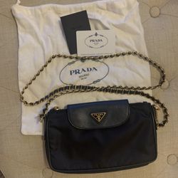 Authentic Chain Testuto and Saffiano Leather Small Cross Body Bag