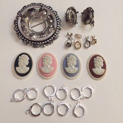 Vintage Jewelry Crafting Lot - Findings Settings Earrings