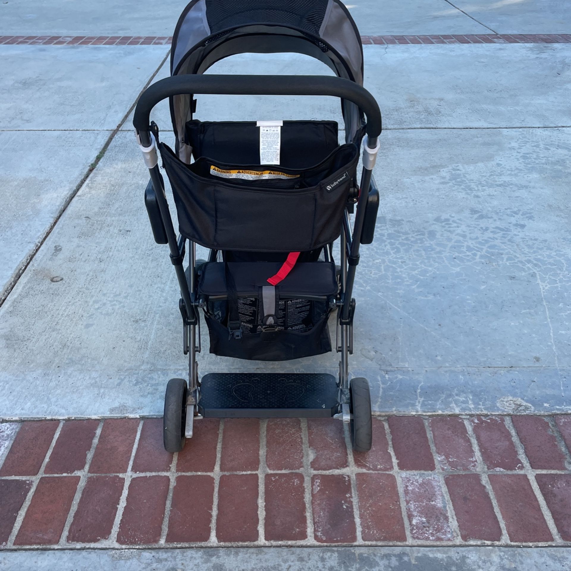Baby Trend Sit And Stand double Stroller