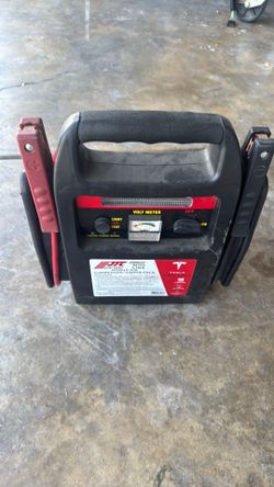 Jumper pack and compressor