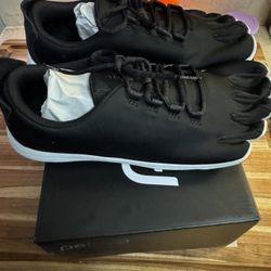 Peluva Men’s Strand Shoe 