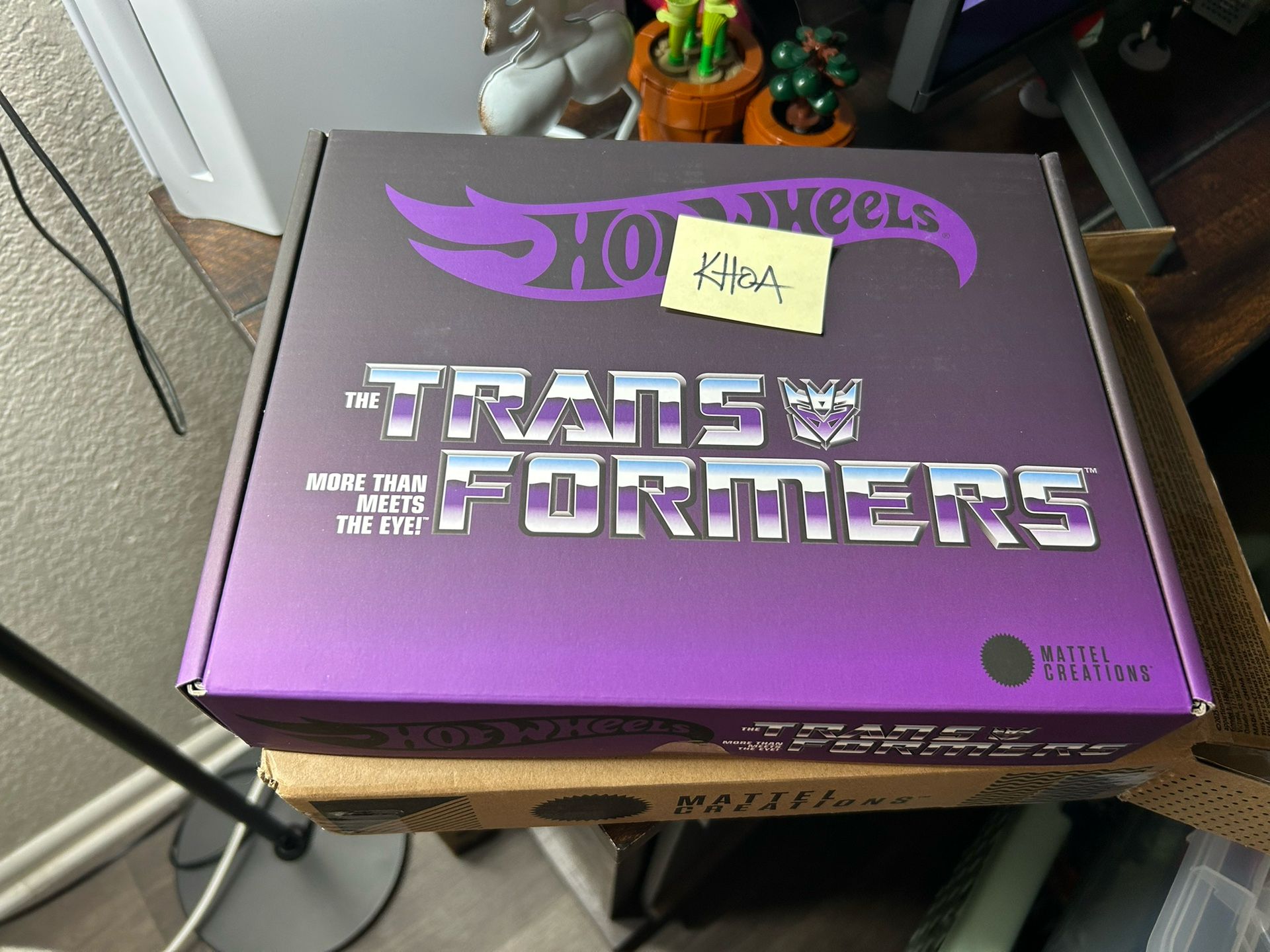 Hot Wheels Transformers Nemesis Prime RLC