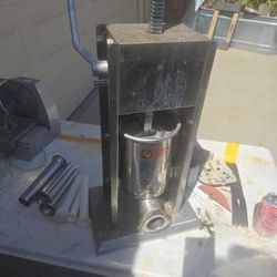 Sausage Maker (Stuffer)