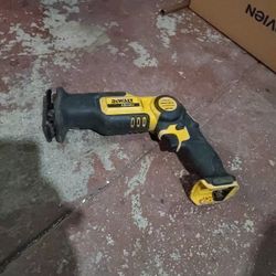 Dewalt 12v Recip Saw 